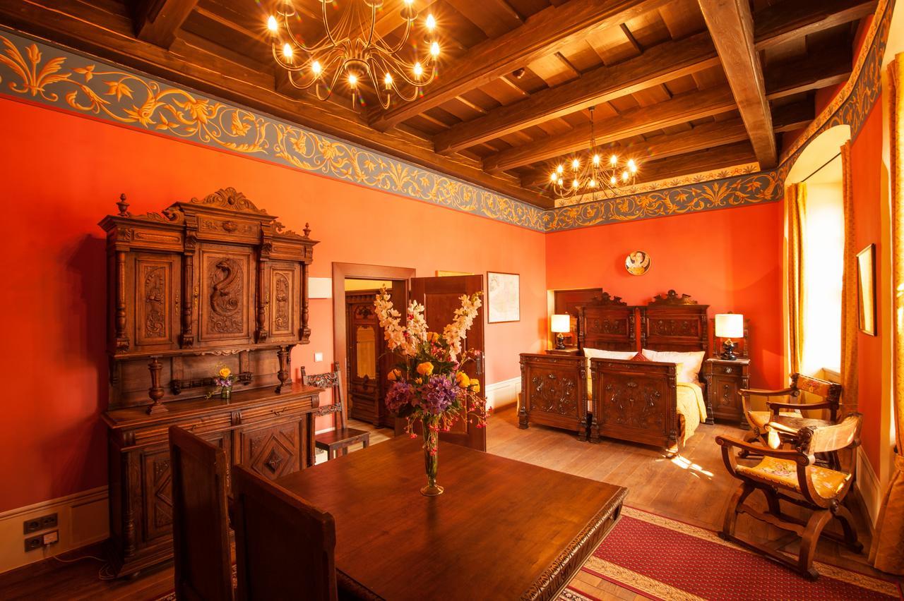 Hotel Zamek Valec Vladislav Esterno foto