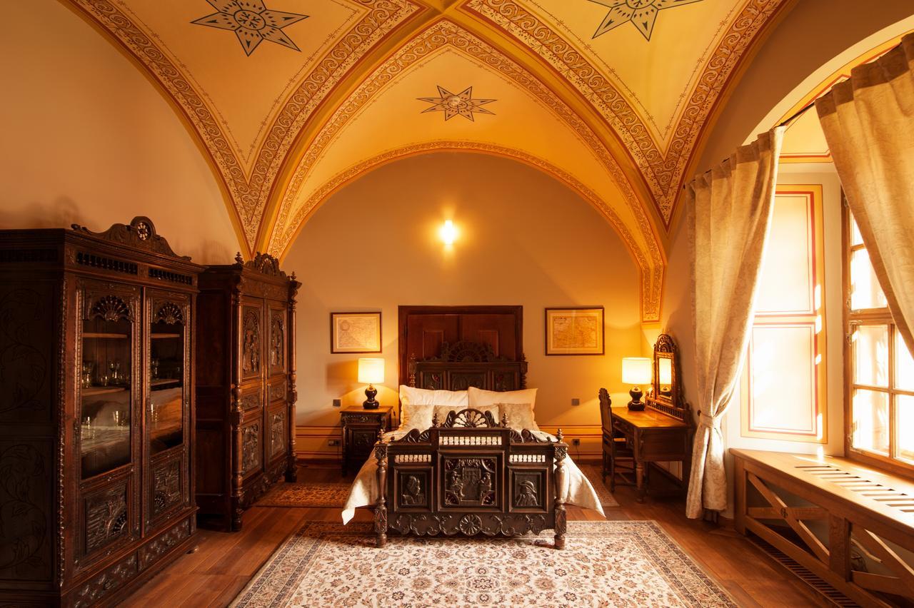 Hotel Zamek Valec Vladislav Esterno foto